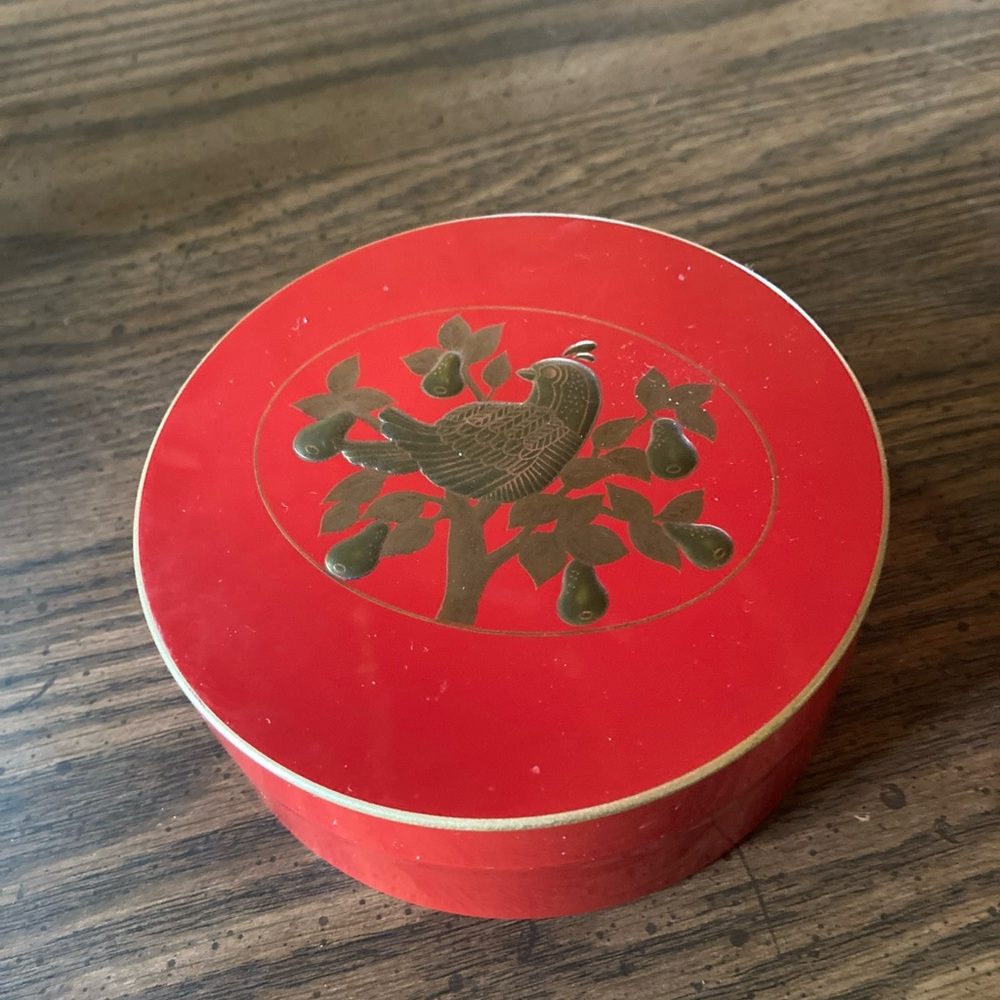 Vintage red with gold partridge in a pear tree lusterware coaster with storage